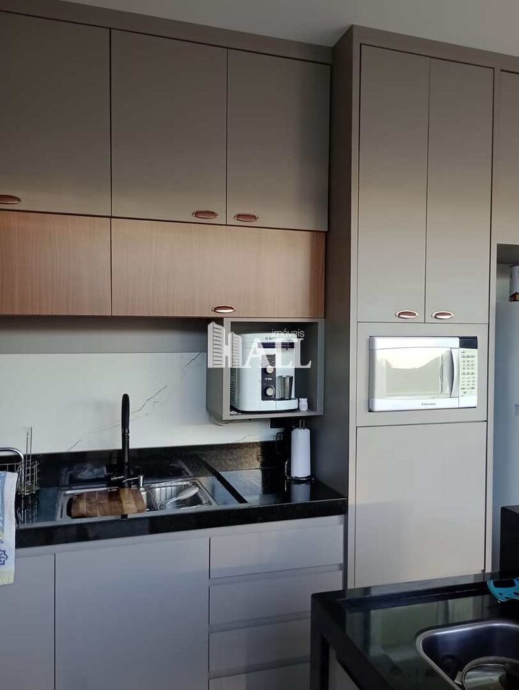 Casa à venda com 2 quartos, 220m² - Foto 1