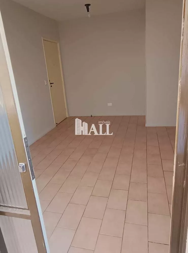 Apartamento à venda com 3 quartos, 80m² - Foto 3