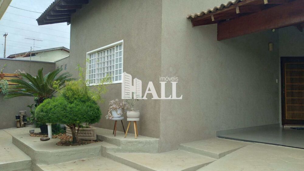 Casa à venda com 3 quartos, 194m² - Foto 4