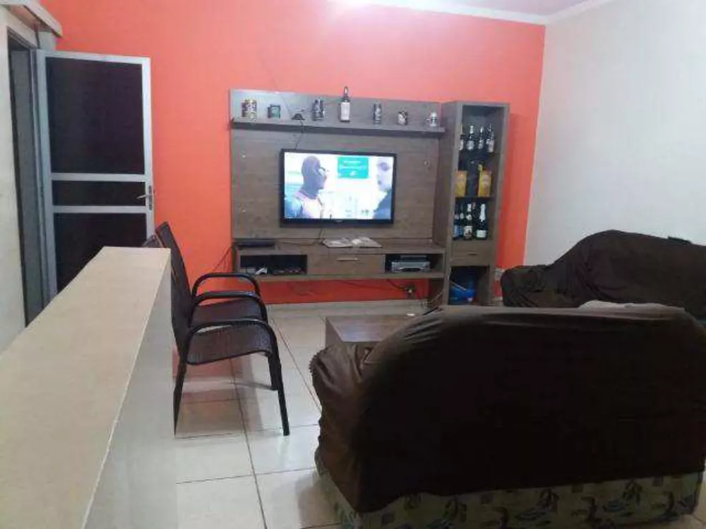 Apartamento à venda com 2 quartos, 100m² - Foto 1