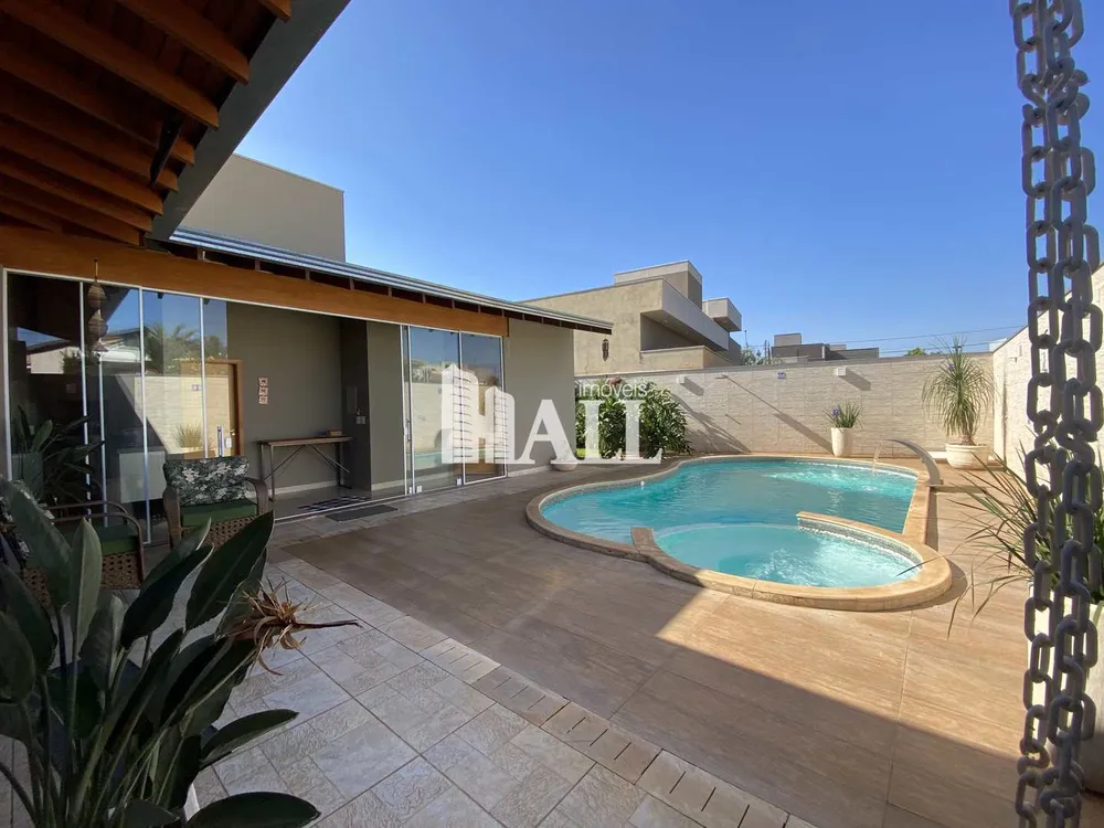 Sobrado, 5 quartos, 390 m² - Foto 1