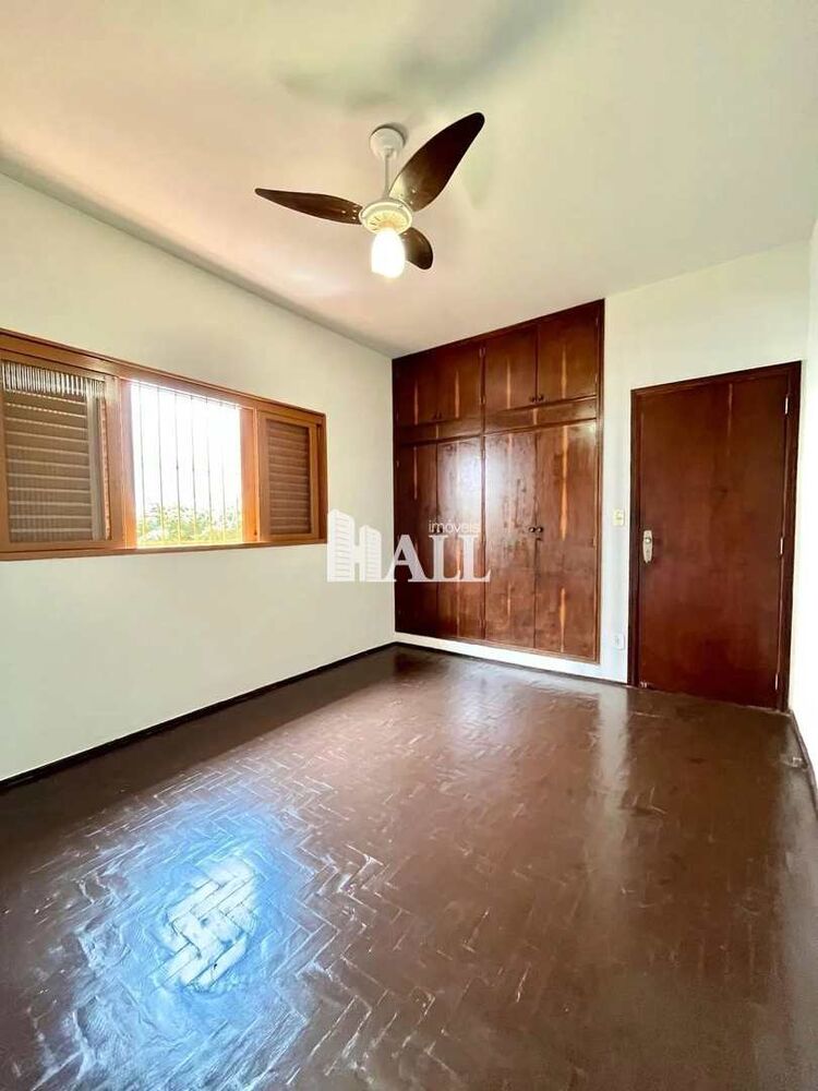 Casa, 3 quartos, 290 m² - Foto 1