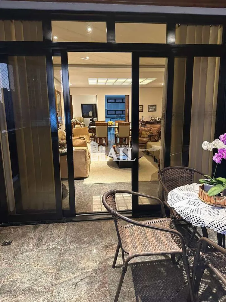 Apartamento, 3 quartos, 217 m² - Foto 1