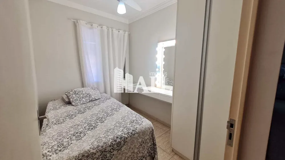 Apartamento, 3 quartos, 100 m² - Foto 2