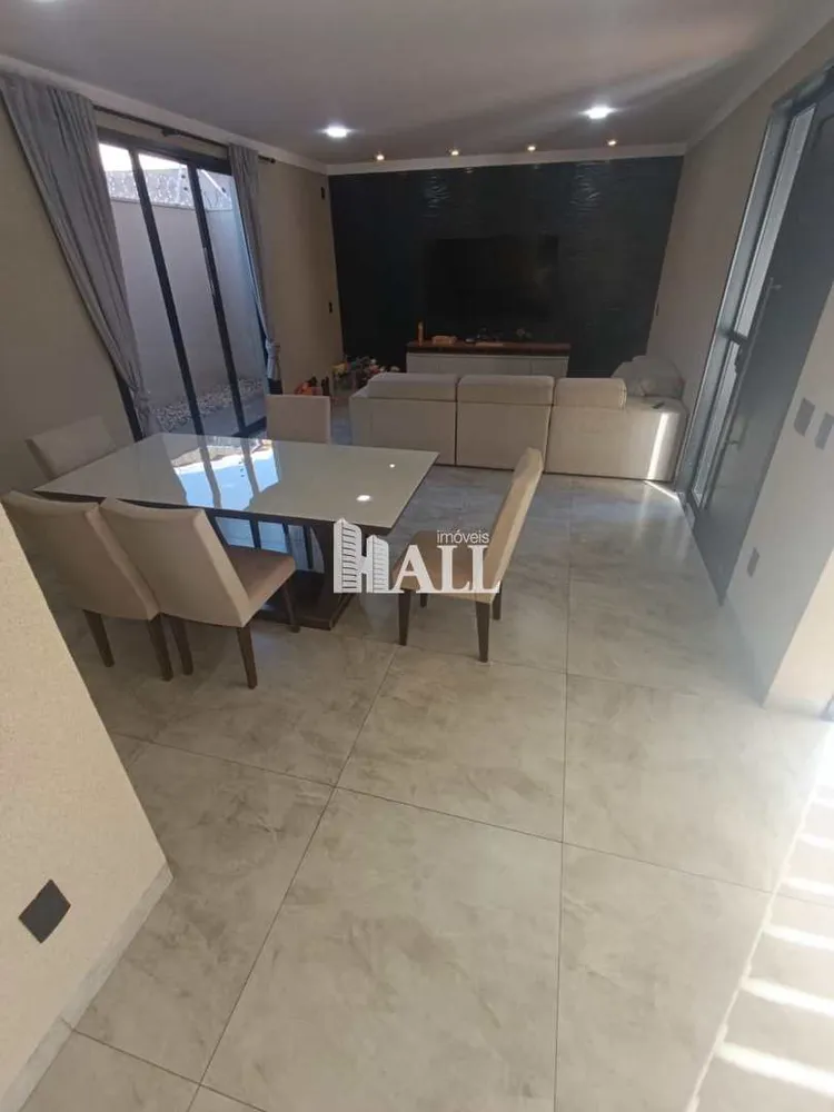 Sobrado, 4 quartos, 220 m² - Foto 1