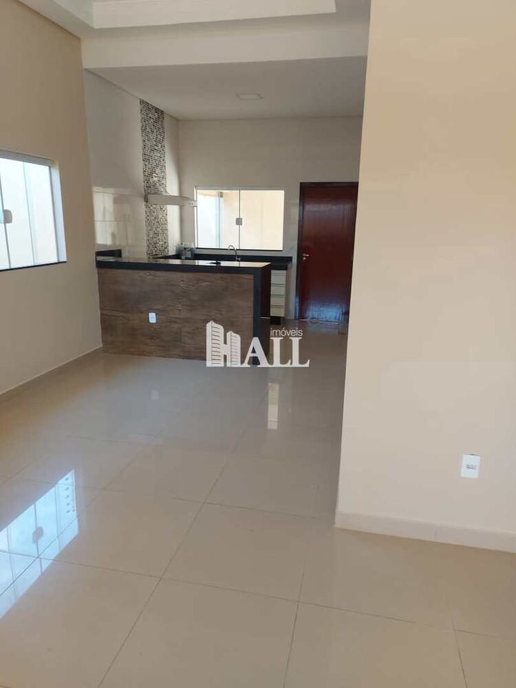 Casa à venda com 3 quartos, 120m² - Foto 2
