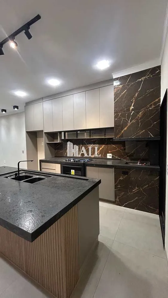Casa, 3 quartos, 126 m² - Foto 2