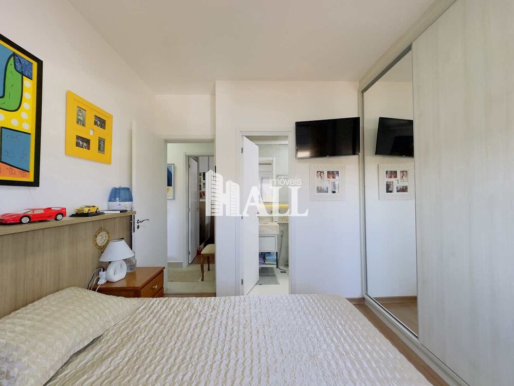 Apartamento à venda com 3 quartos, 77m² - Foto 2