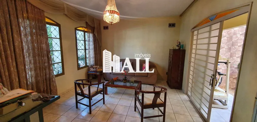 Casa, 3 quartos, 253 m² - Foto 1