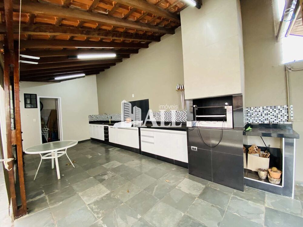 Casa, 3 quartos, 183 m² - Foto 1