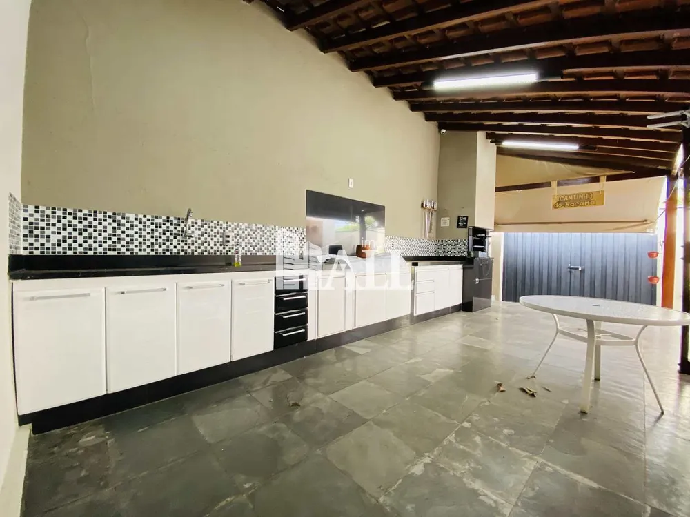Casa, 3 quartos, 183 m² - Foto 3