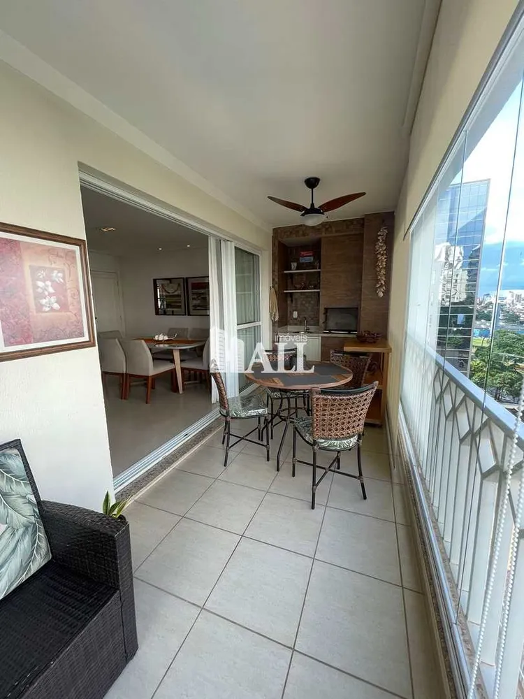 Apartamento, 3 quartos, 136 m² - Foto 2