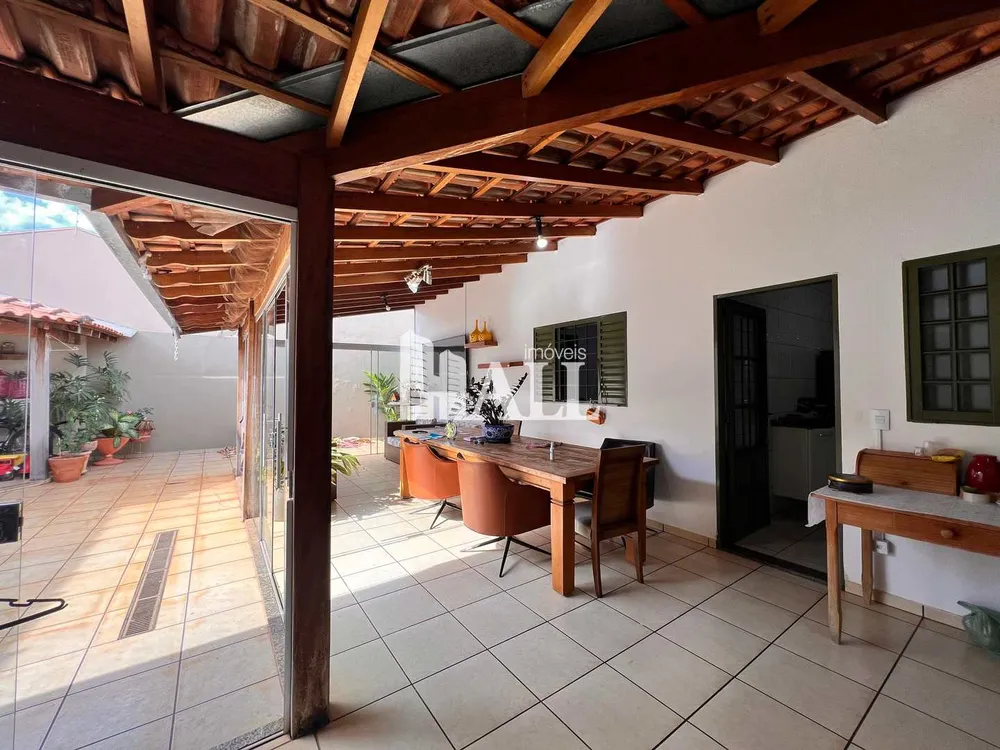 Casa, 4 quartos, 235 m² - Foto 5