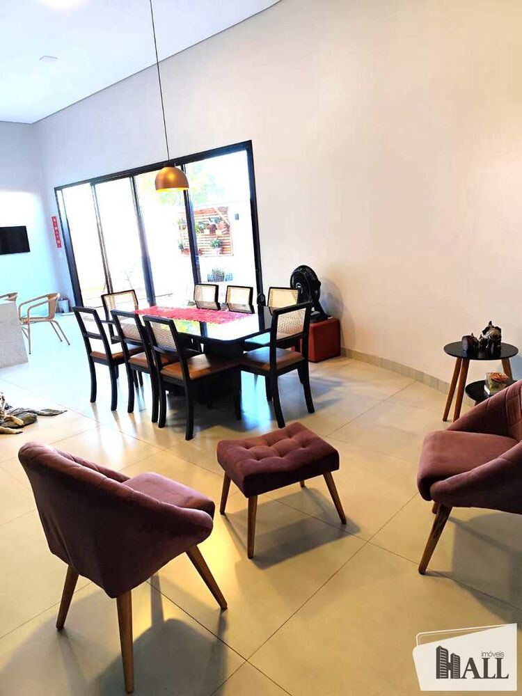 Casa de Condomínio à venda com 3 quartos, 187m² - Foto 3