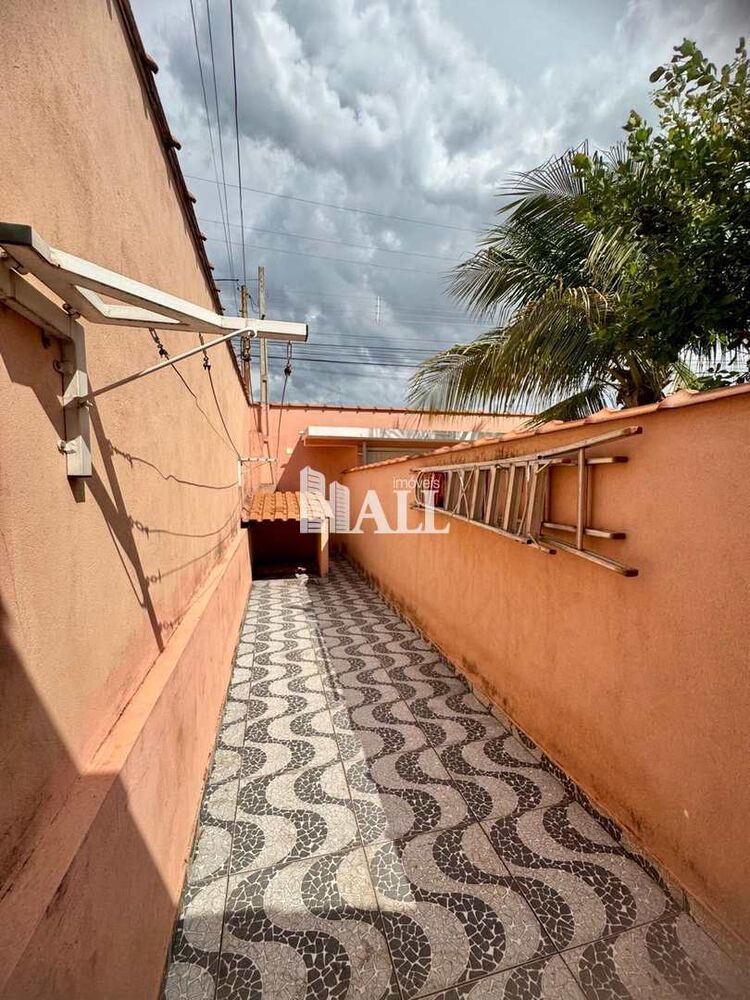 Casa, 3 quartos, 210 m² - Foto 1