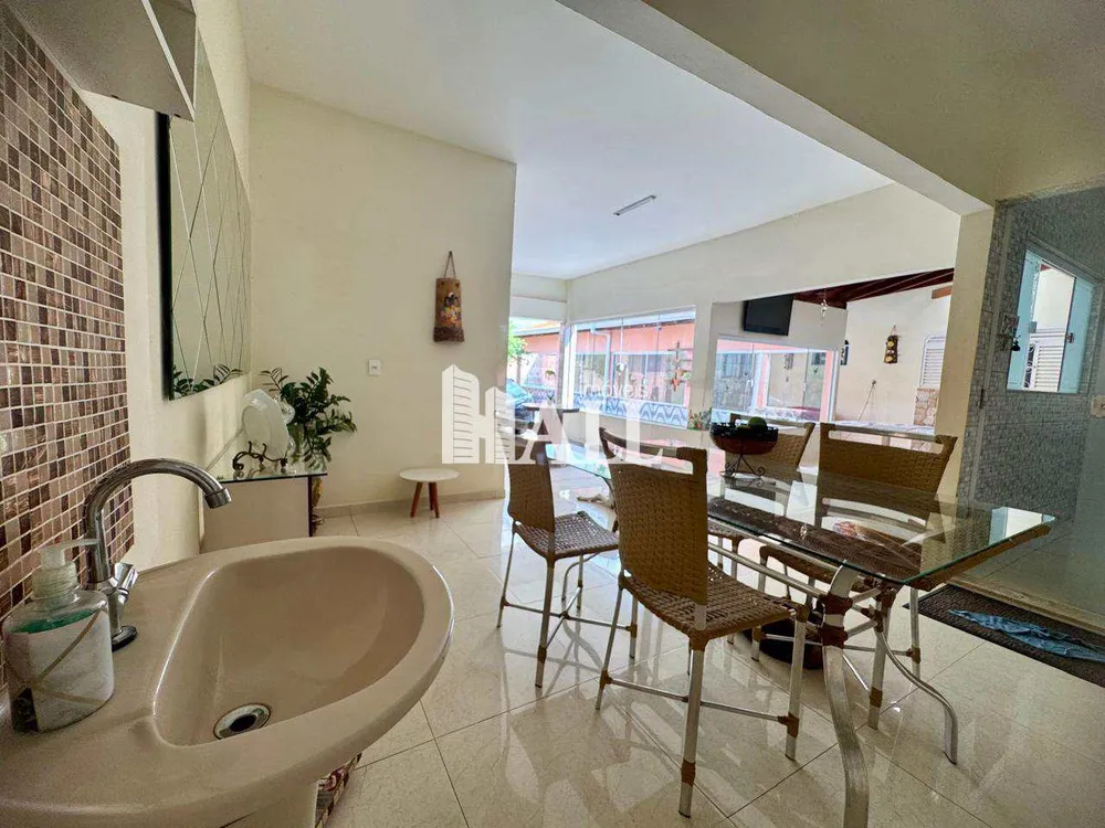 Casa, 3 quartos, 210 m² - Foto 7