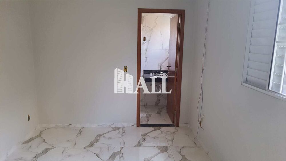 Casa à venda com 3 quartos, 283m² - Foto 2