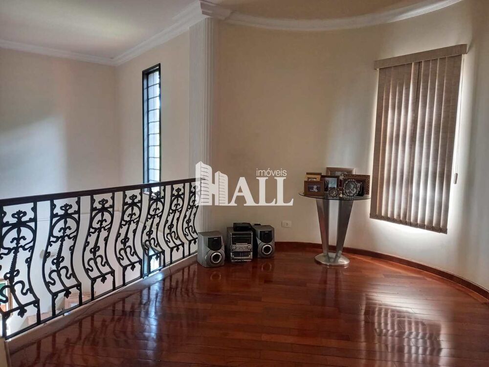 Casa à venda com 4 quartos, 273m² - Foto 6