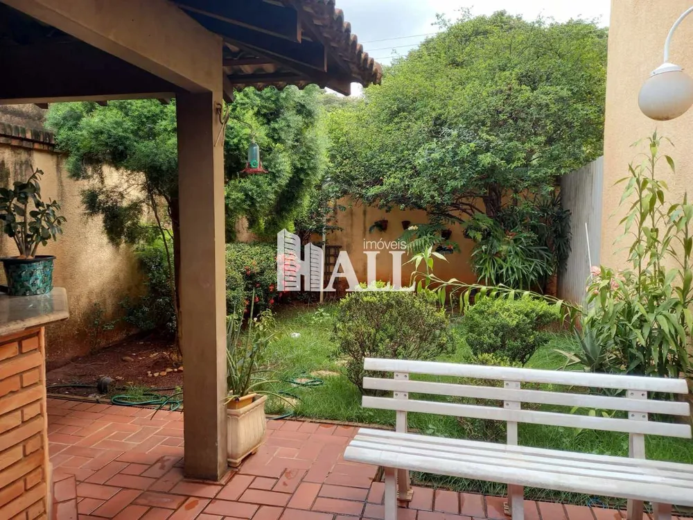 Casa, 4 quartos, 273 m² - Foto 2