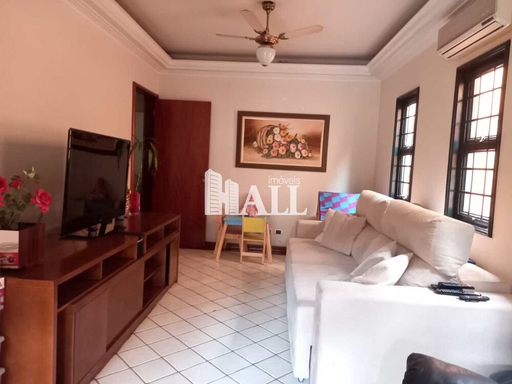 Casa à venda com 4 quartos, 273m² - Foto 4