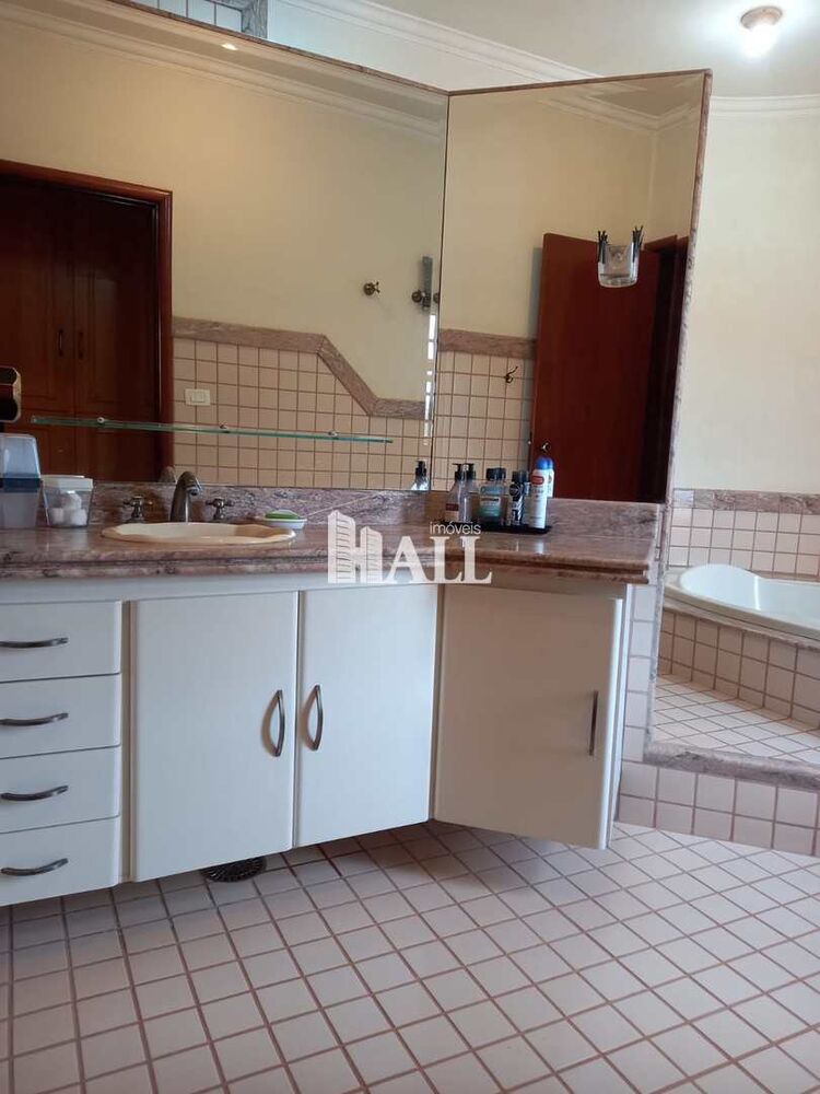 Casa à venda com 4 quartos, 273m² - Foto 2
