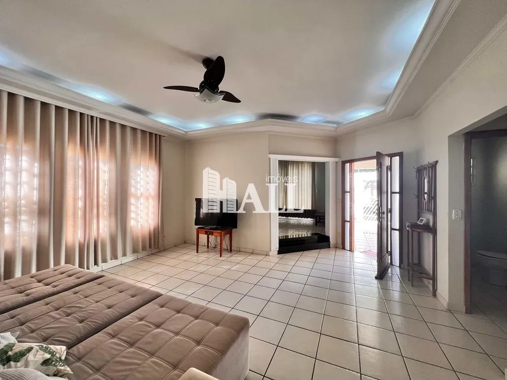 Casa, 4 quartos, 270 m² - Foto 6