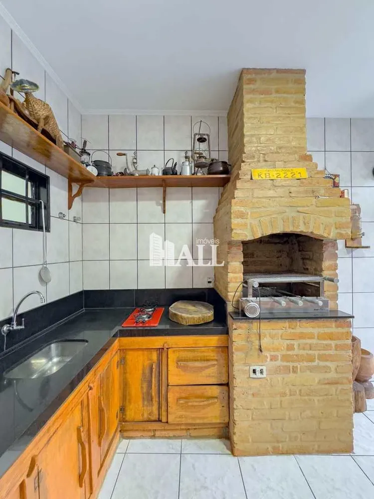 Casa, 3 quartos, 212 m² - Foto 1