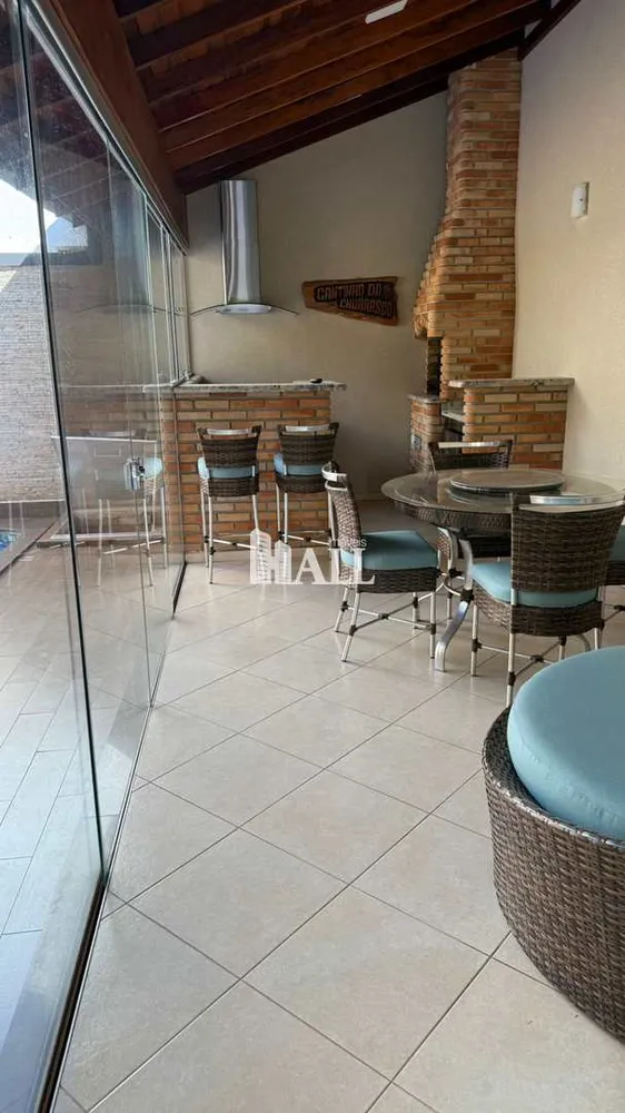 Casa, 3 quartos, 133 m² - Foto 1