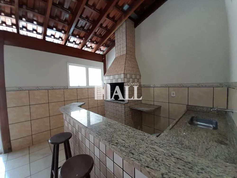 Casa, 3 quartos, 212 m² - Foto 1