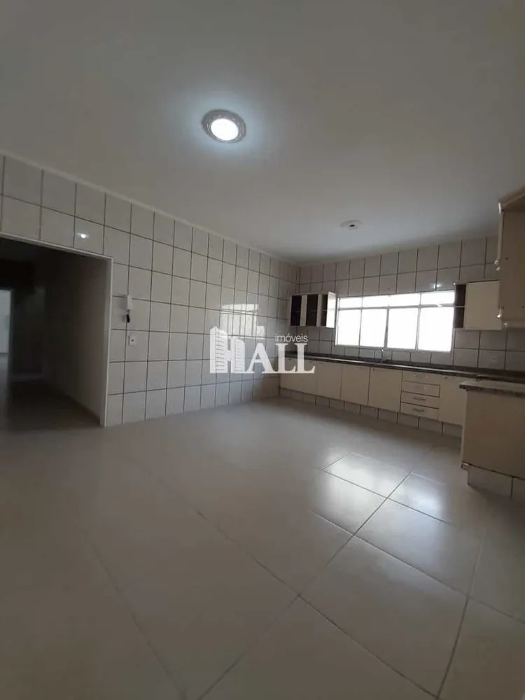 Casa, 3 quartos, 212 m² - Foto 3