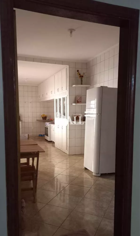 Casa, 3 quartos, 234 m² - Foto 4