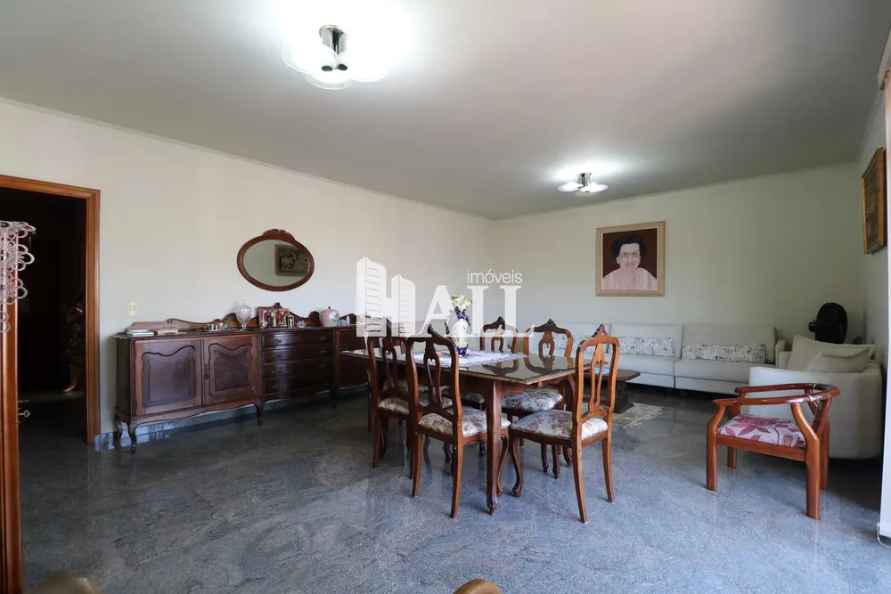 Apartamento, 3 quartos, 147 m² - Foto 1