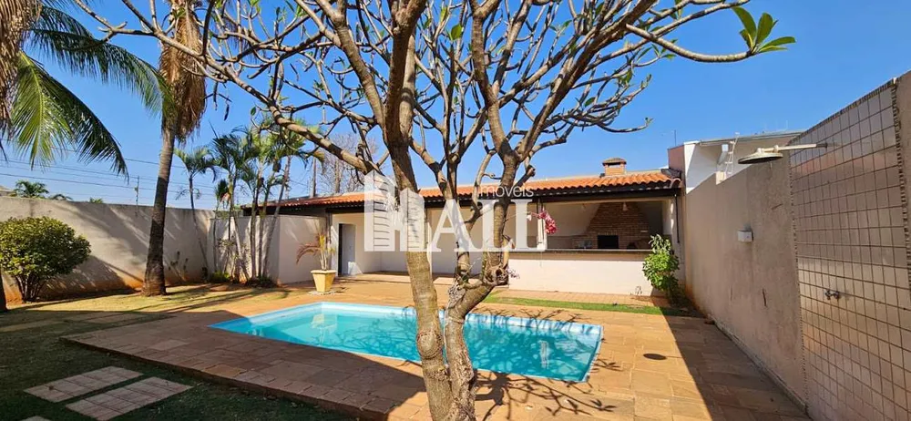 Casa, 4 quartos, 240 m² - Foto 2