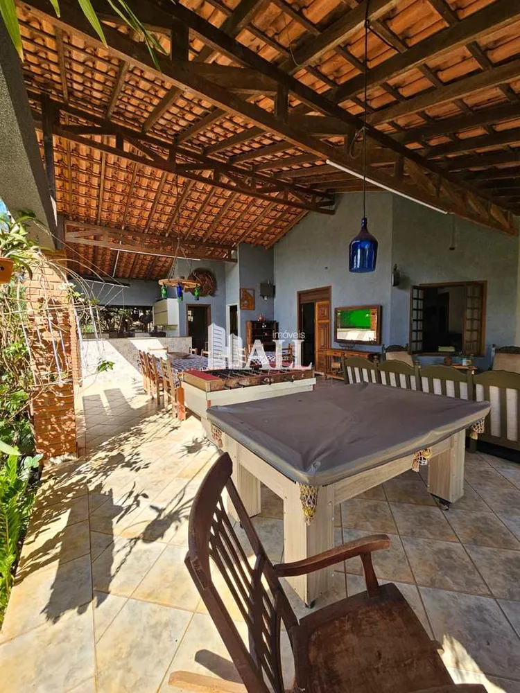 Chácara, 3 quartos, 3000 m² - Foto 1