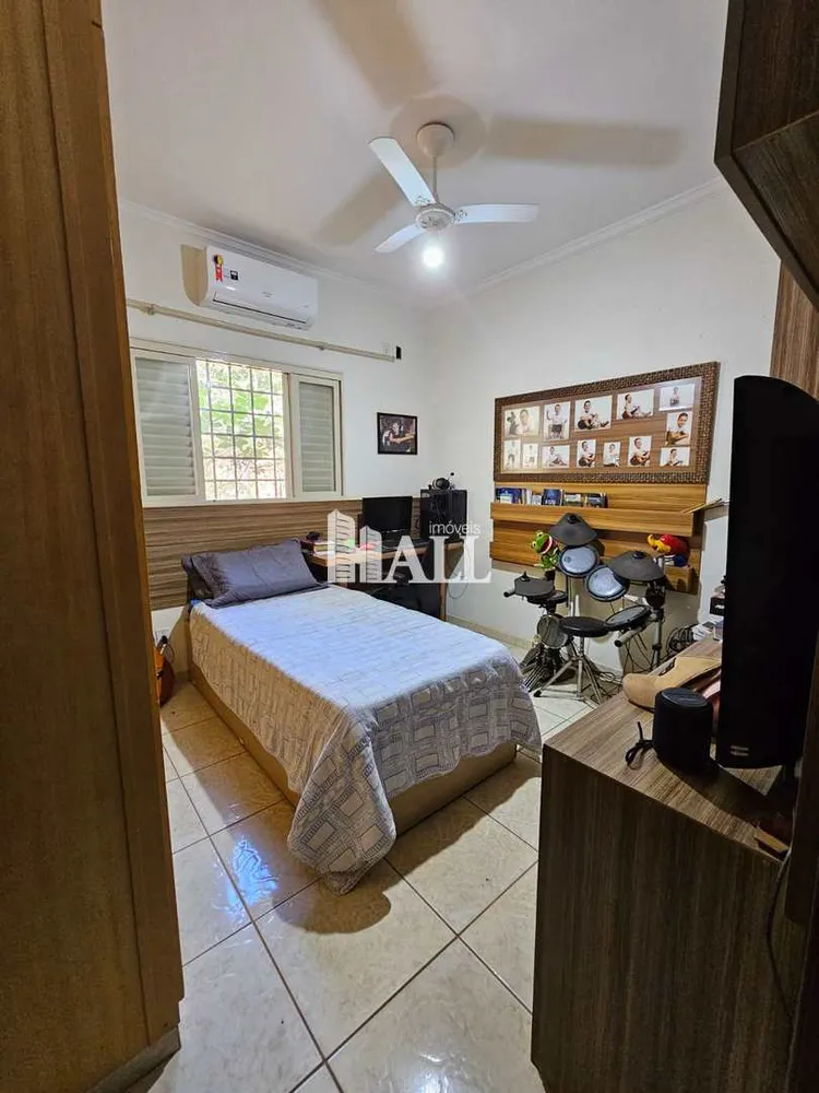 Chácara, 3 quartos, 3000 m² - Foto 1