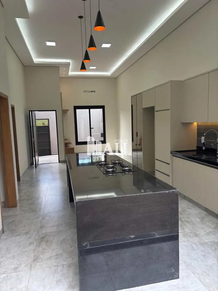 Casa, 3 quartos, 137 m² - Foto 1