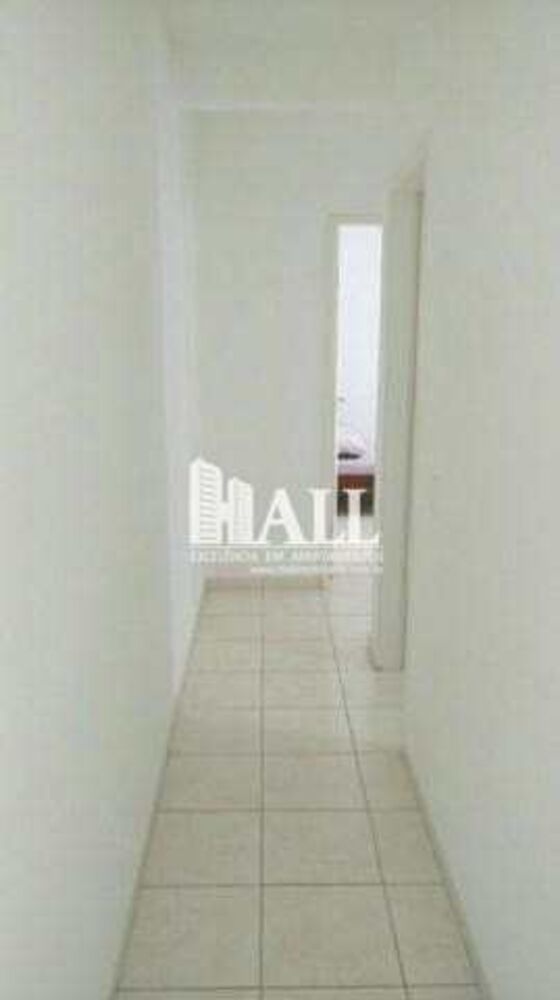 Apartamento à venda com 2 quartos, 60m² - Foto 2