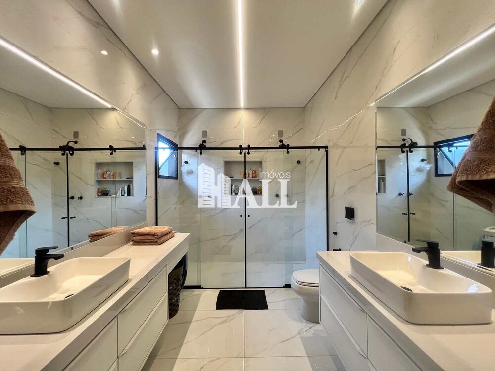 Casa de Condomínio à venda com 3 quartos, 267m² - Foto 2