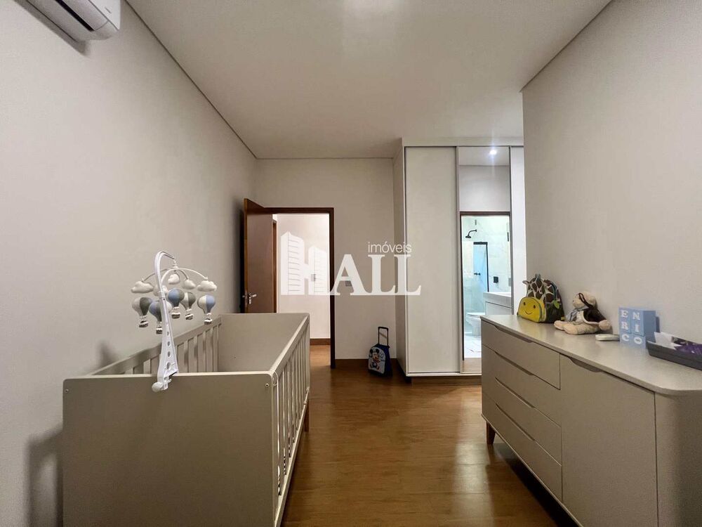 Casa de Condomínio à venda com 3 quartos, 267m² - Foto 3