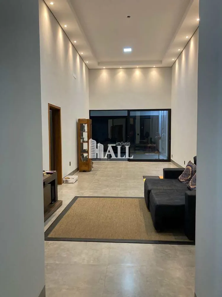 Casa, 3 quartos, 210 m² - Foto 1