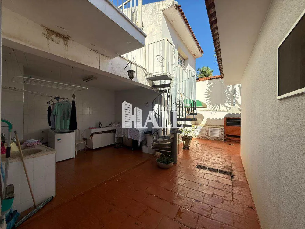 Casa, 5 quartos, 311 m² - Foto 1