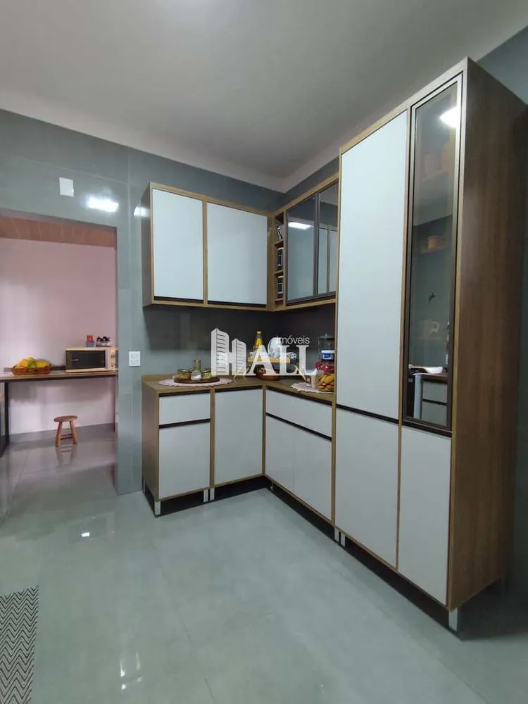 Casa, 3 quartos, 210 m² - Foto 1