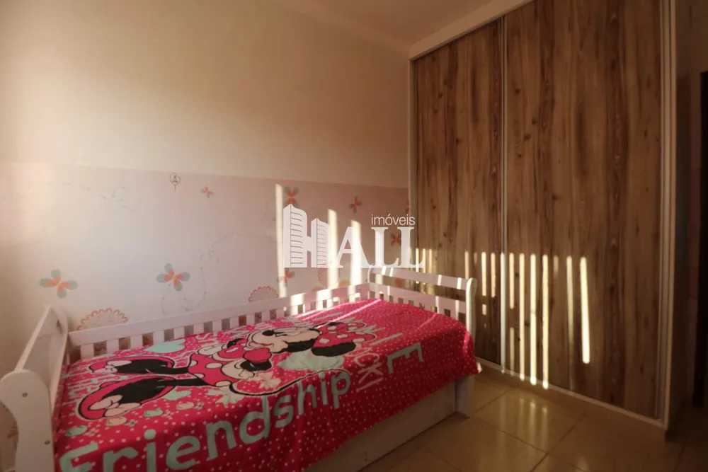 Casa, 3 quartos, 259 m² - Foto 2
