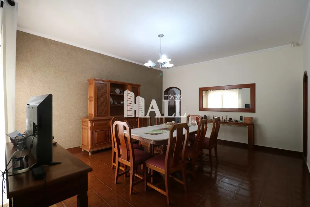 Casa, 3 quartos, 240 m² - Foto 1