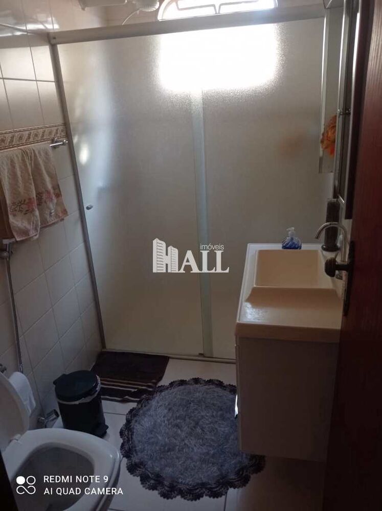 Casa à venda com 3 quartos, 188m² - Foto 3