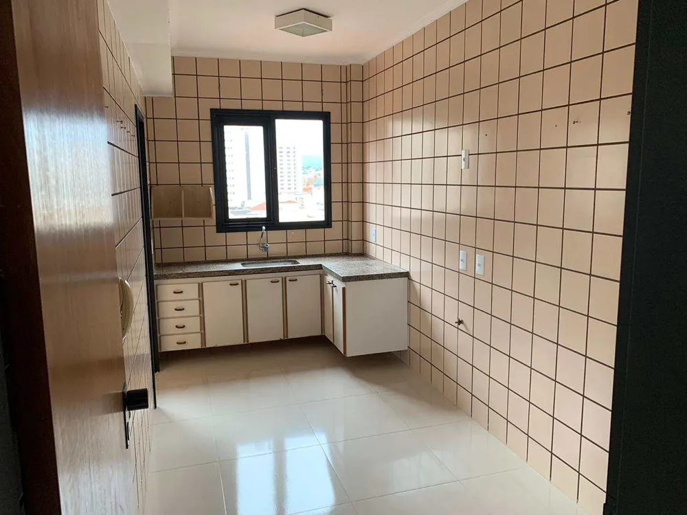 Apartamento, 3 quartos, 130 m² - Foto 3