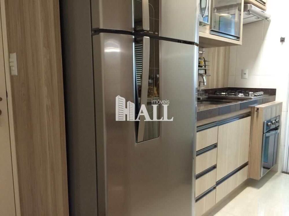 Apartamento à venda com 1 quarto, 44m² - Foto 2