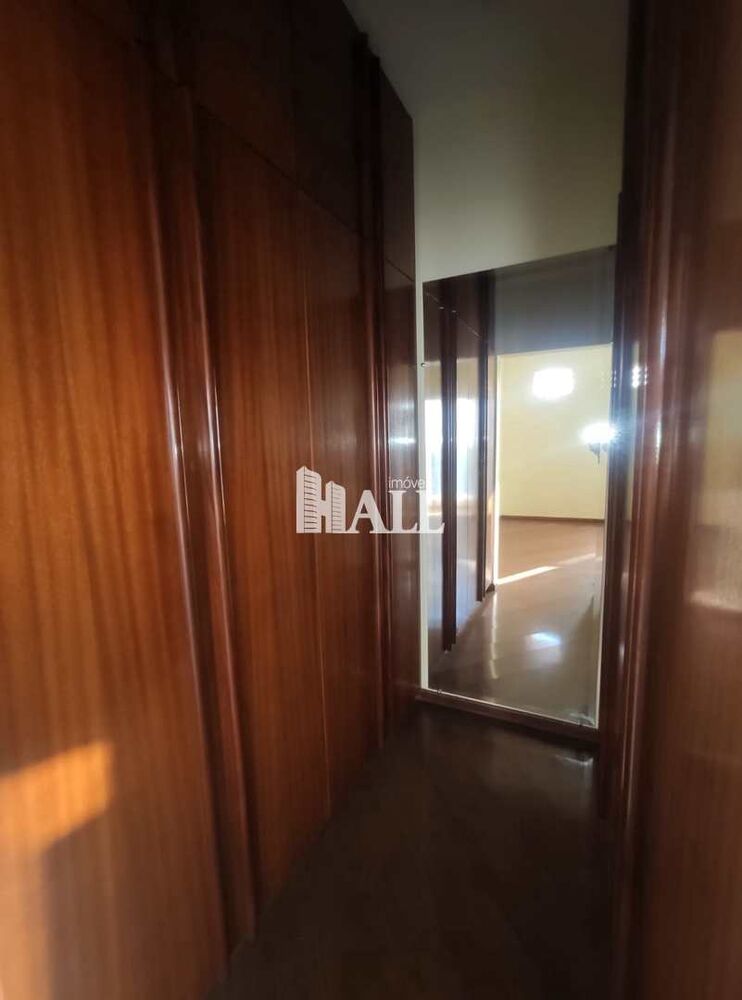 Apartamento à venda com 4 quartos, 210m² - Foto 4