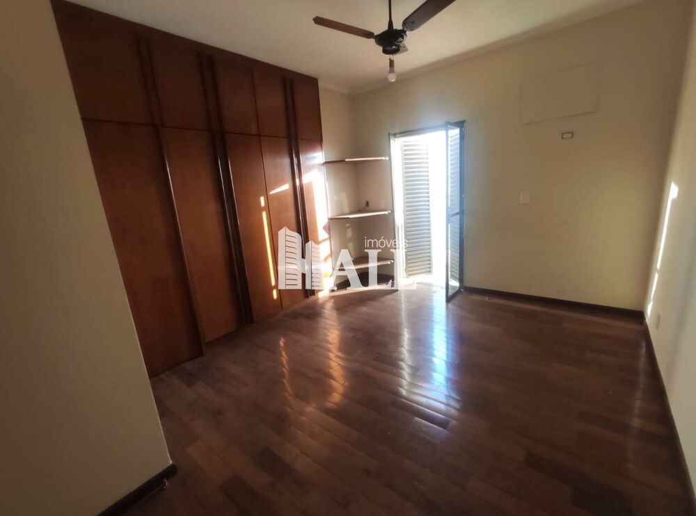 Apartamento à venda com 4 quartos, 210m² - Foto 11