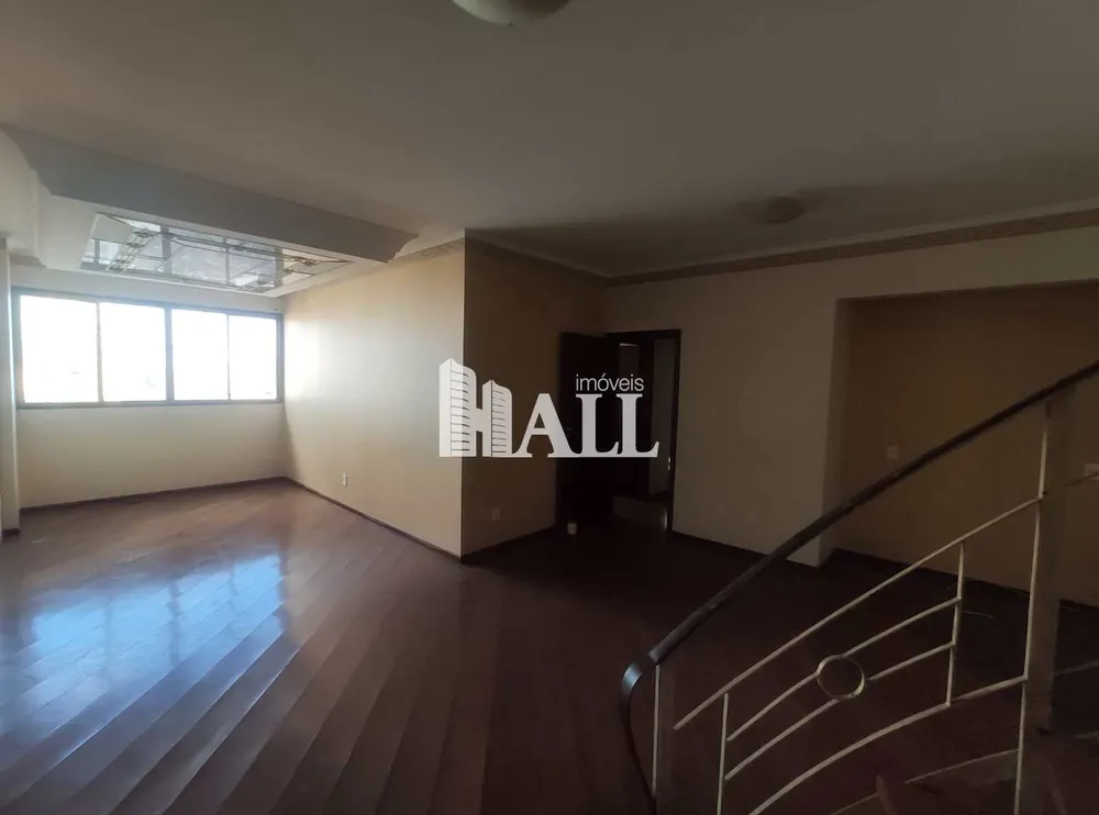 Cobertura, 4 quartos, 210 m² - Foto 1